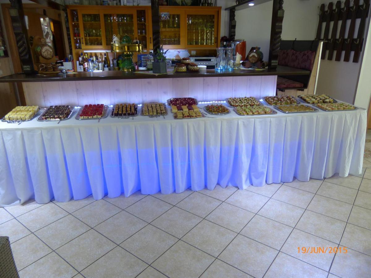 Hotel/Restaurant Balkan Sömmerda المظهر الخارجي الصورة
